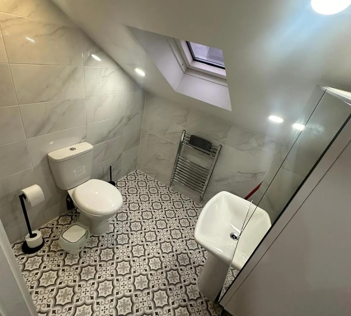 1 Bedroom Flat In Cardiff Center